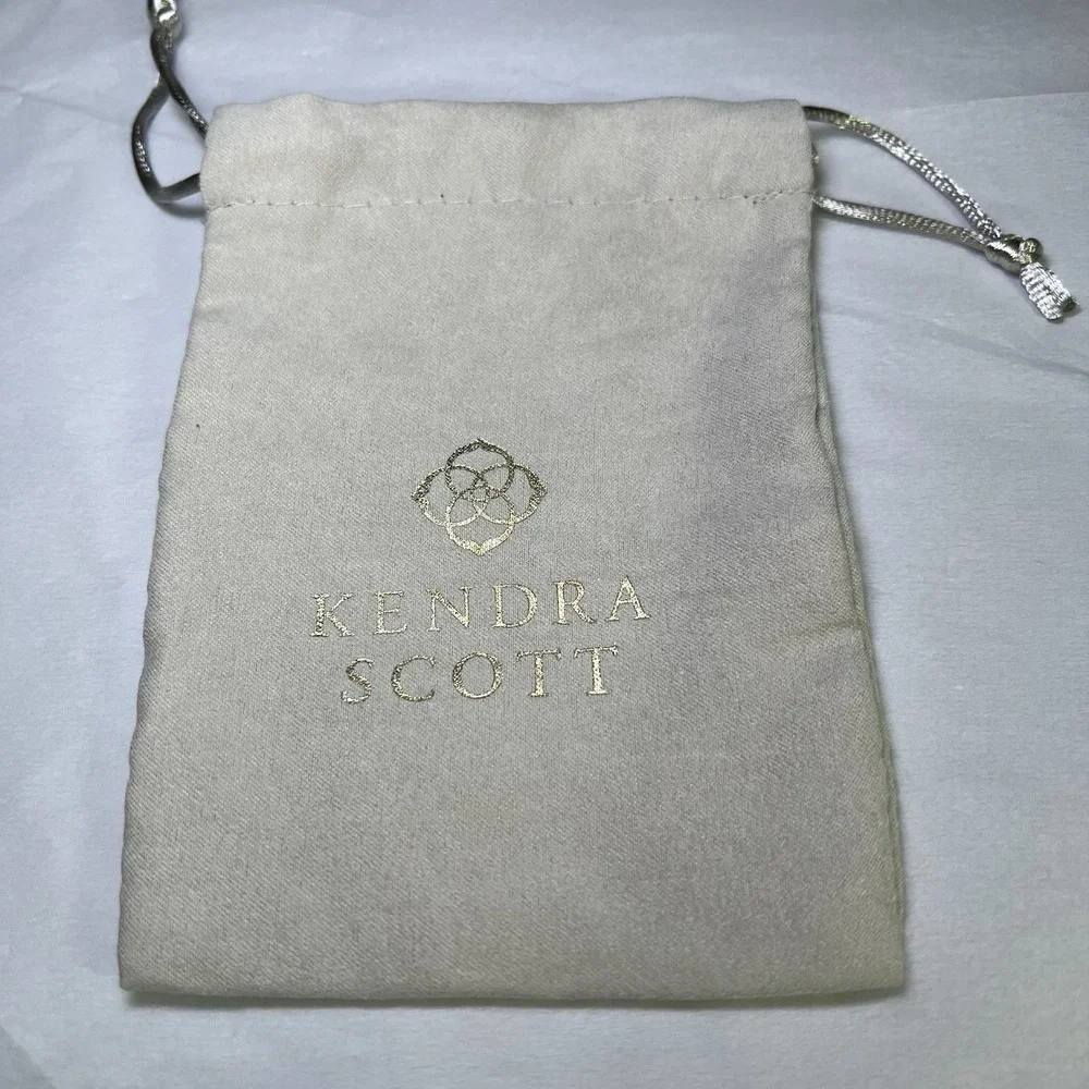Kendra Scott elevate your